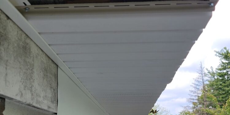 The Ultimate Guide to Vinyl Soffit Installation and Repair: Benefits ...