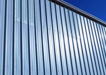 Crafting Your Perfect Exterior: Painting Metal Siding