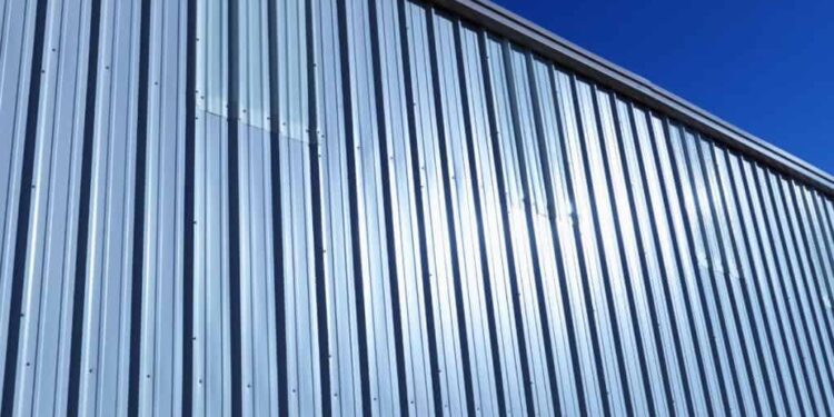 Crafting Your Perfect Exterior: Painting Metal Siding